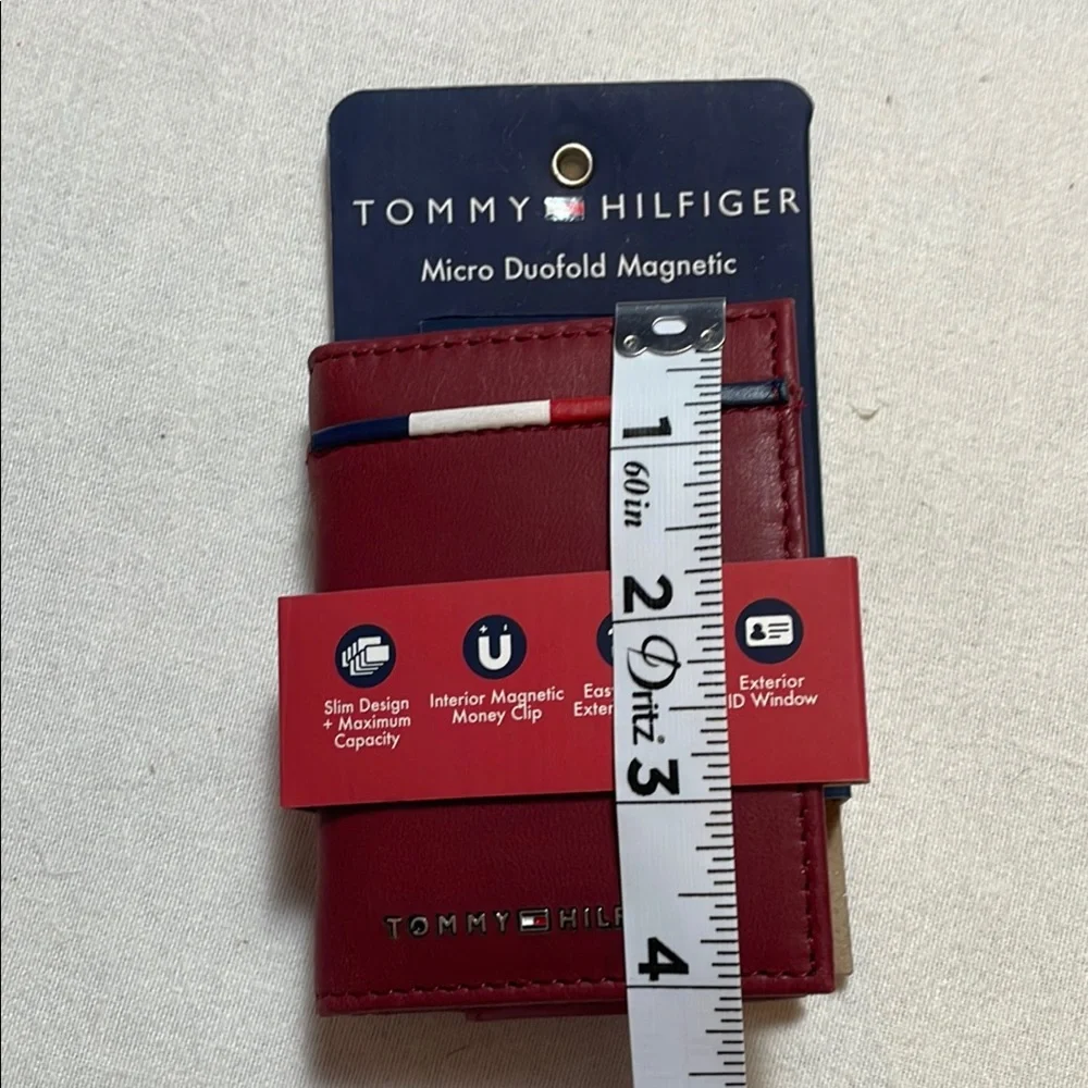 Tommy Hilfiger Red Micro Duofold Magnetic Wallet NWT